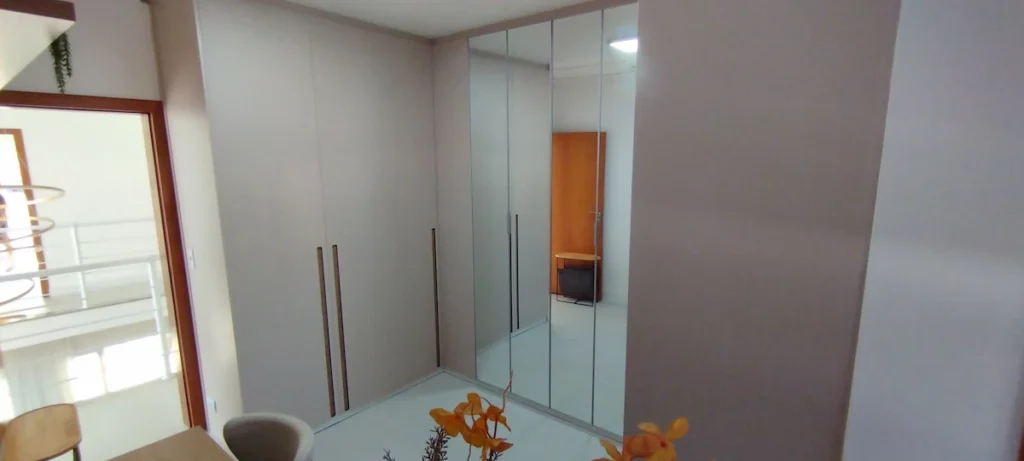 Armarios e Guarda roupas - 02